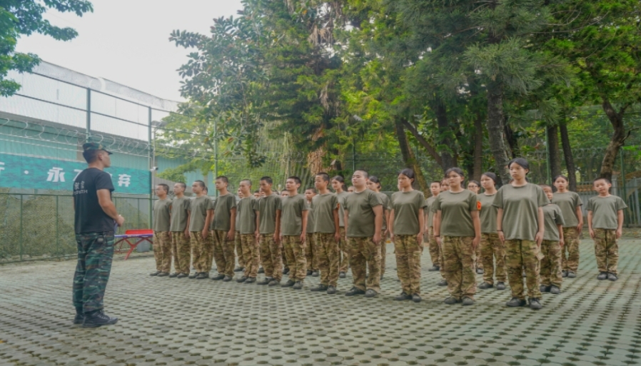 广东针对孩子叛逆期的军事化全封闭学校|十大青少年素质教育基地一览1