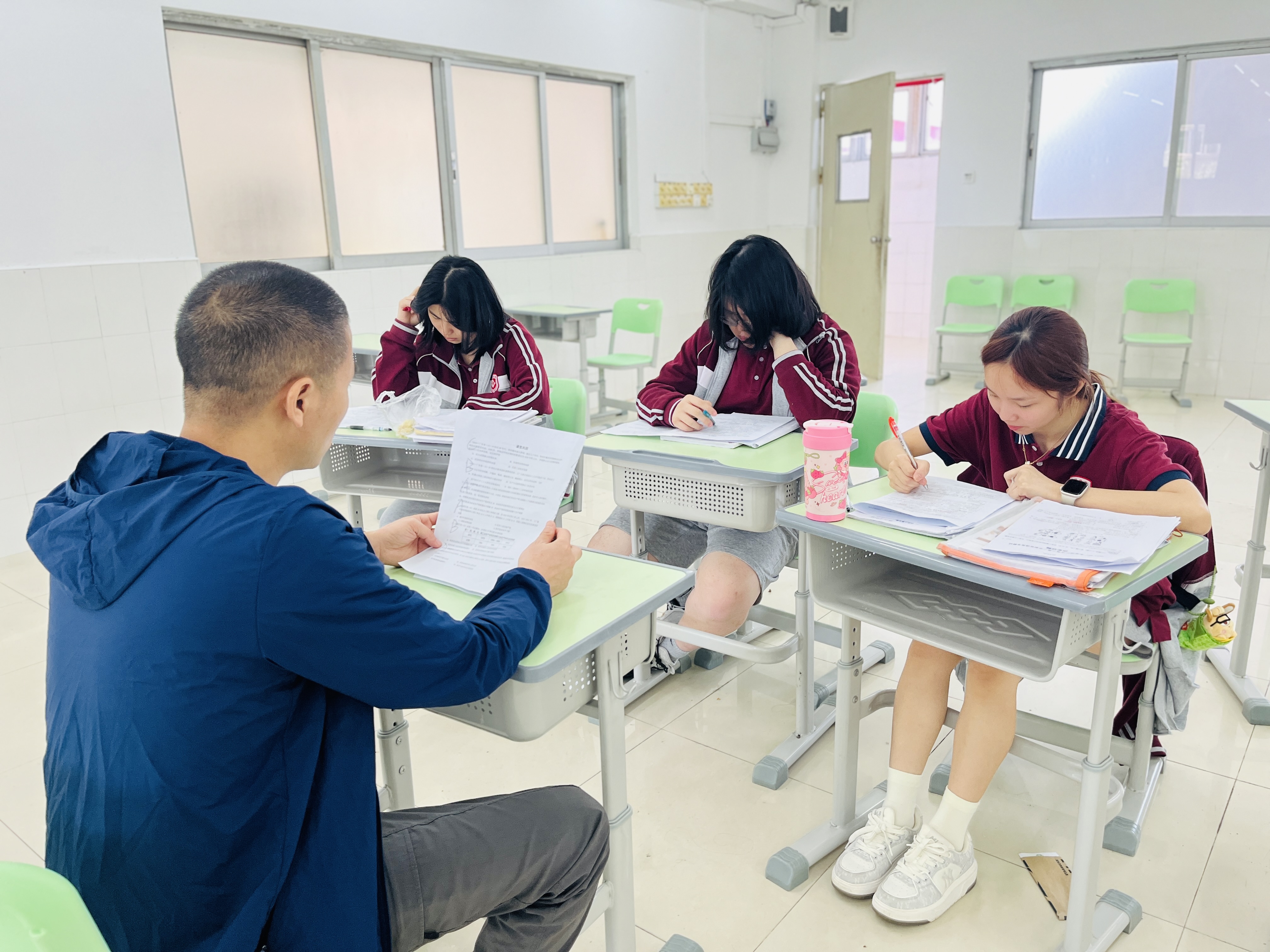 广州春季高考全日制文化课培训补习学校-华耀教育