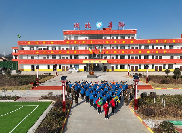 湖北家长远程监控不打骂学生的管教叛逆孩子正规特训学校-十大名单