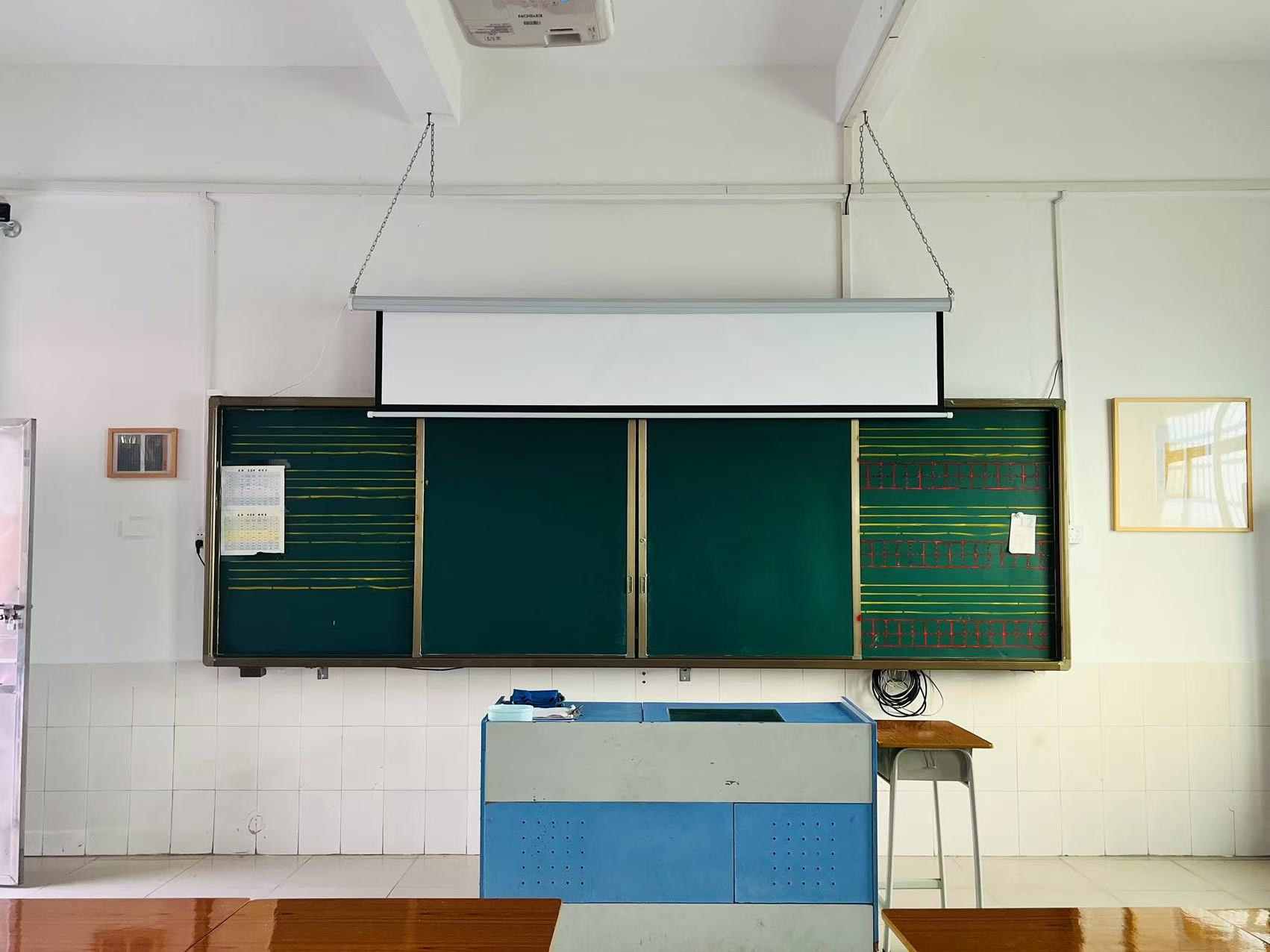 专业解决青少年叛逆厌学等难题_广东春蕾青少年教育
