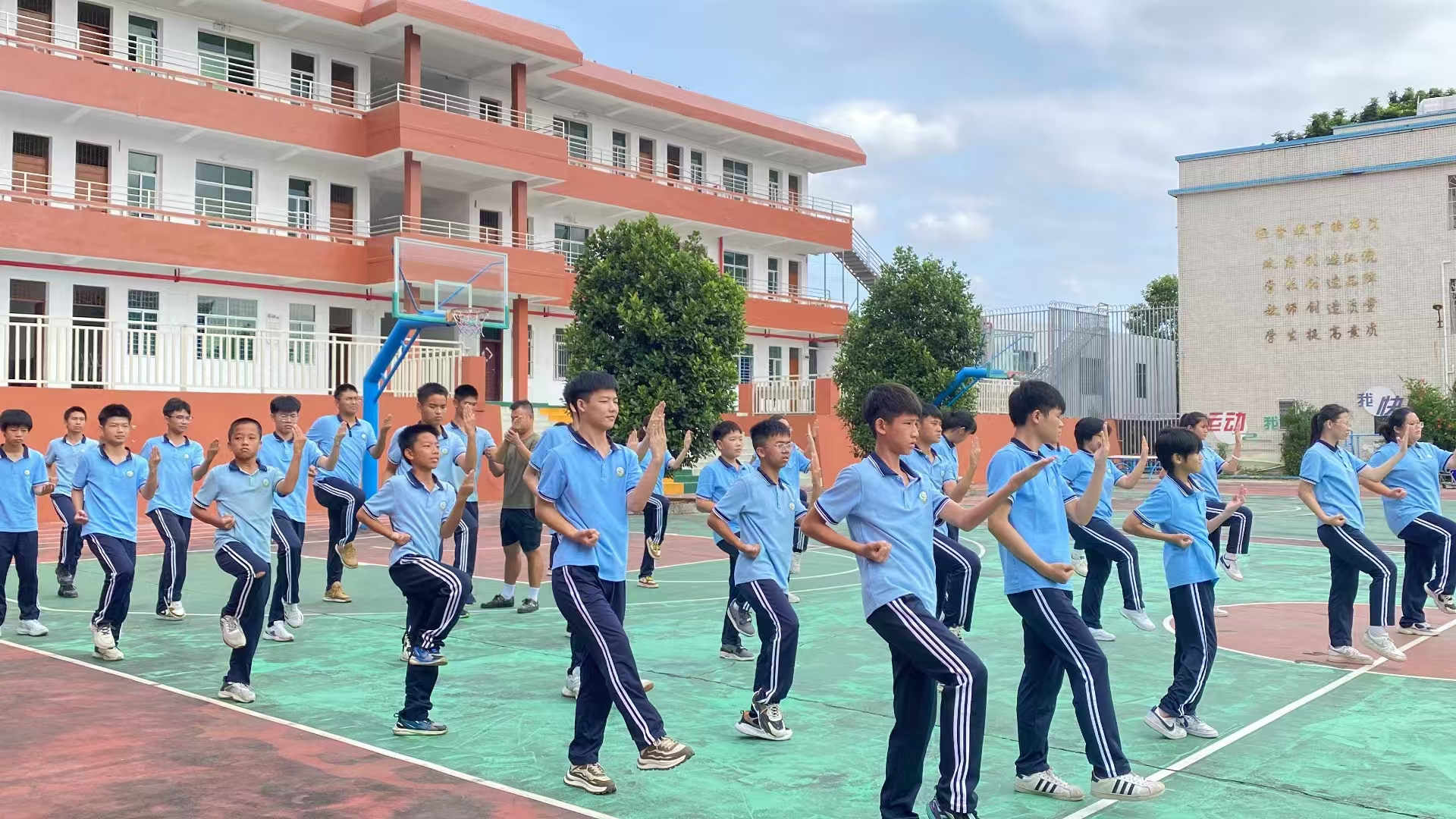 广东实力排名前十青少年叛逆军事化管理学校一览-惠州校区